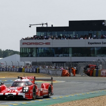 Porsche 919 Hybrid (17), Porsche Team: Timo Bernhard, Mark Webber, Brendon Hartley