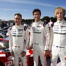 Porsche Team: Timo Bernhard, Mark Webber, Brendon Hartley (l-r)