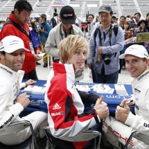 Porsche Team: (l-r) Mark Webber, Brendon Hartley, Timo Bernhard,