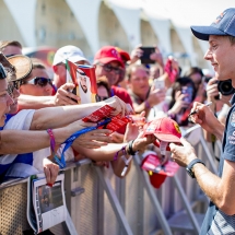 ABU DHABI, UNITED ARAB EMIRATES - NOVEMBER 25:  Brendon Hartley of Scuderia Toro Rosso and New Zealand during qualifying for the Abu Dhabi Formula One Grand Prix at Yas Marina Circuit on November 25, 2017 in Abu Dhabi, United Arab Emirates.  (Photo by Peter Fox/Getty Images) // Getty Images / Red Bull Content Pool  // P-20171125-00391 // Usage for editorial use only // Please go to www.redbullcontentpool.com for further information. //