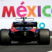 MEXICO CITY, MEXICO - OCTOBER 27: Brendon Hartley of Scuderia Toro Rosso and New Zealand driving the (28) Scuderia Toro Rosso STR12 on track during practice for the Formula One Grand Prix of Mexico at Autodromo Hermanos Rodriguez on October 27, 2017 in Mexico City, Mexico. (Photo by Clive Rose/Getty Images) // Getty Images / Red Bull Content Pool // P-20171027-01449 // Usage for editorial use only // Please go to www.redbullcontentpool.com for further information. //