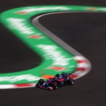 MEXICO CITY, MEXICO - OCTOBER 28: Brendon Hartley of New Zealand driving the (28) Scuderia Toro Rosso STR12 on track during qualifying for the Formula One Grand Prix of Mexico at Autodromo Hermanos Rodriguez on October 28, 2017 in Mexico City, Mexico. (Photo by Clive Mason/Getty Images) // Getty Images / Red Bull Content Pool // P-20171028-01479 // Usage for editorial use only // Please go to www.redbullcontentpool.com for further information. //