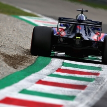 MONZA, ITALY - AUGUST 31: Brendon Hartley of New Zealand driving the (28) Scuderia Toro Rosso STR13 Honda on track during practice for the Formula One Grand Prix of Italy at Autodromo di Monza on August 31, 2018 in Monza, Italy.  (Photo by Charles Coates/Getty Images) // Getty Images / Red Bull Content Pool  // AP-1WRRNDKVW2511 // Usage for editorial use only // Please go to www.redbullcontentpool.com for further information. //