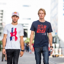 SOCHI, RUSSIA - SEPTEMBER 27:  Pierre Gasly of Scuderia Toro Rosso and France with Brendon Hartley of Scuderia Toro Rosso and New Zealand  during previews ahead of the Formula One Grand Prix of Russia at Sochi Autodrom on September 27, 2018  (Photo by Peter Fox/Getty Images) // Getty Images / Red Bull Content Pool  // AP-1X1FHZCJH1W11 // Usage for editorial use only // Please go to www.redbullcontentpool.com for further information. //