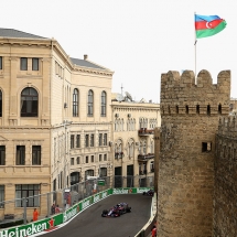 BAKU, AZERBAIJAN - APRIL 28: Brendon Hartley of New Zealand driving the (28) Scuderia Toro Rosso STR13 Honda on track during final practice for the Azerbaijan Formula One Grand Prix at Baku City Circuit on April 28, 2018 in Baku, Azerbaijan.  (Photo by Clive Mason/Getty Images) // Getty Images / Red Bull Content Pool  // AP-1VGFV5H692111 // Usage for editorial use only // Please go to www.redbullcontentpool.com for further information. //