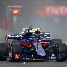 BAKU, AZERBAIJAN - APRIL 29: Brendon Hartley of New Zealand driving the (28) Scuderia Toro Rosso STR13 Honda on track during the Azerbaijan Formula One Grand Prix at Baku City Circuit on April 29, 2018 in Baku, Azerbaijan.  (Photo by Dan Istitene/Getty Images) // Getty Images / Red Bull Content Pool  // AP-1VGU3X3H52111 // Usage for editorial use only // Please go to www.redbullcontentpool.com for further information. //